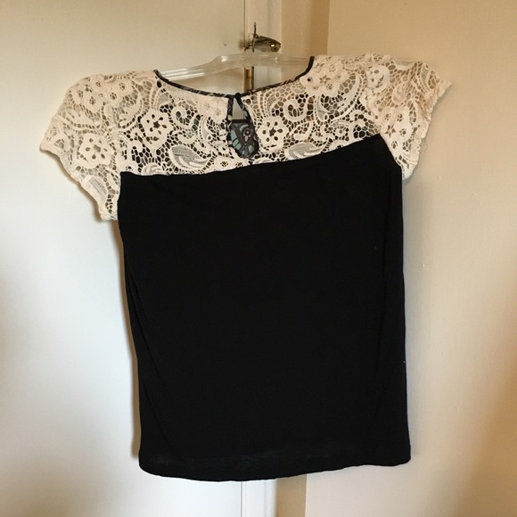 Shirt - Picture 2 of 2